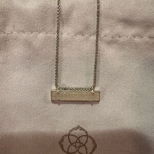 Kendra Scott Cream Color Bar Gold Necklace